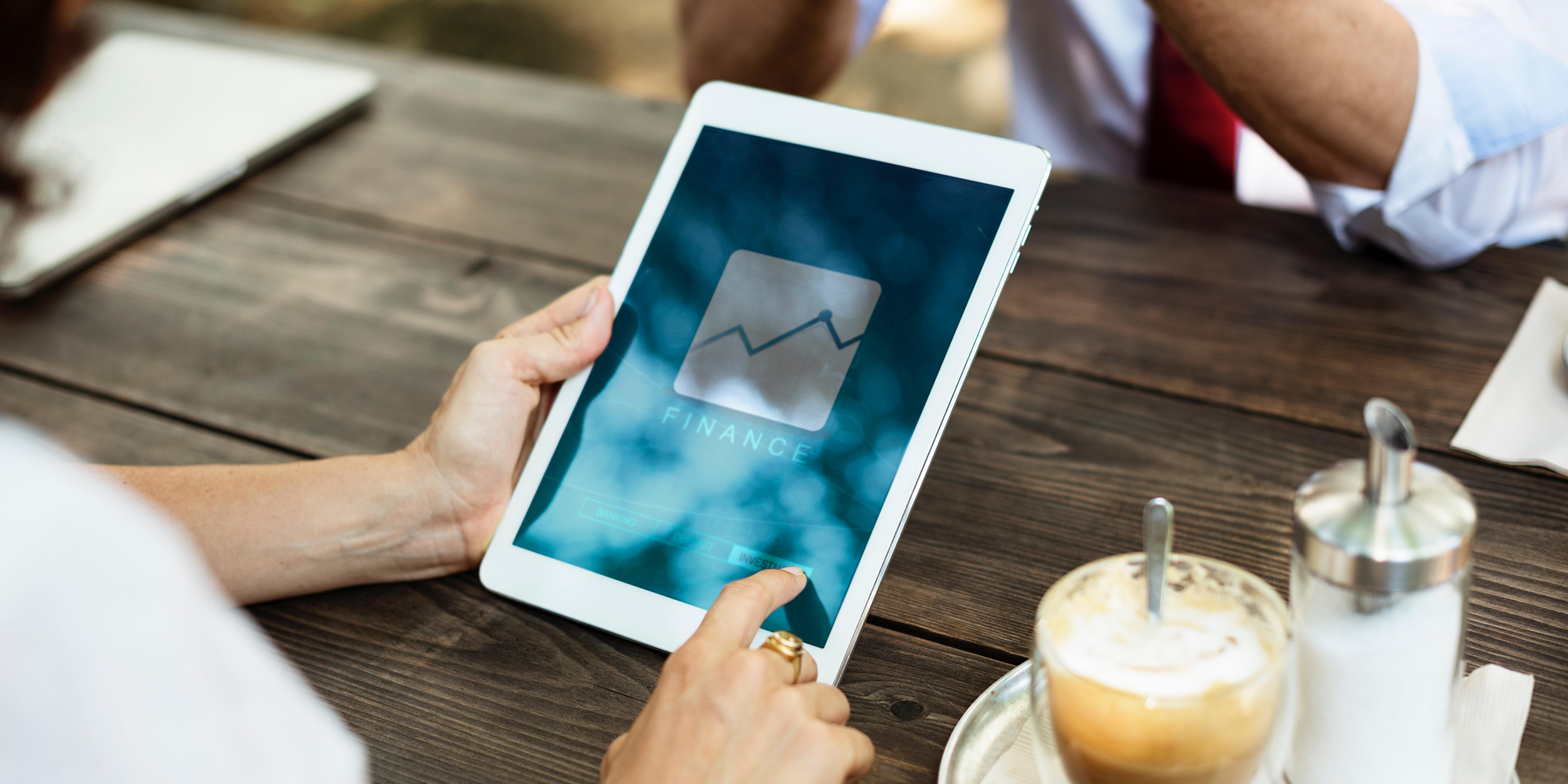 Home page's finance display, tablet.